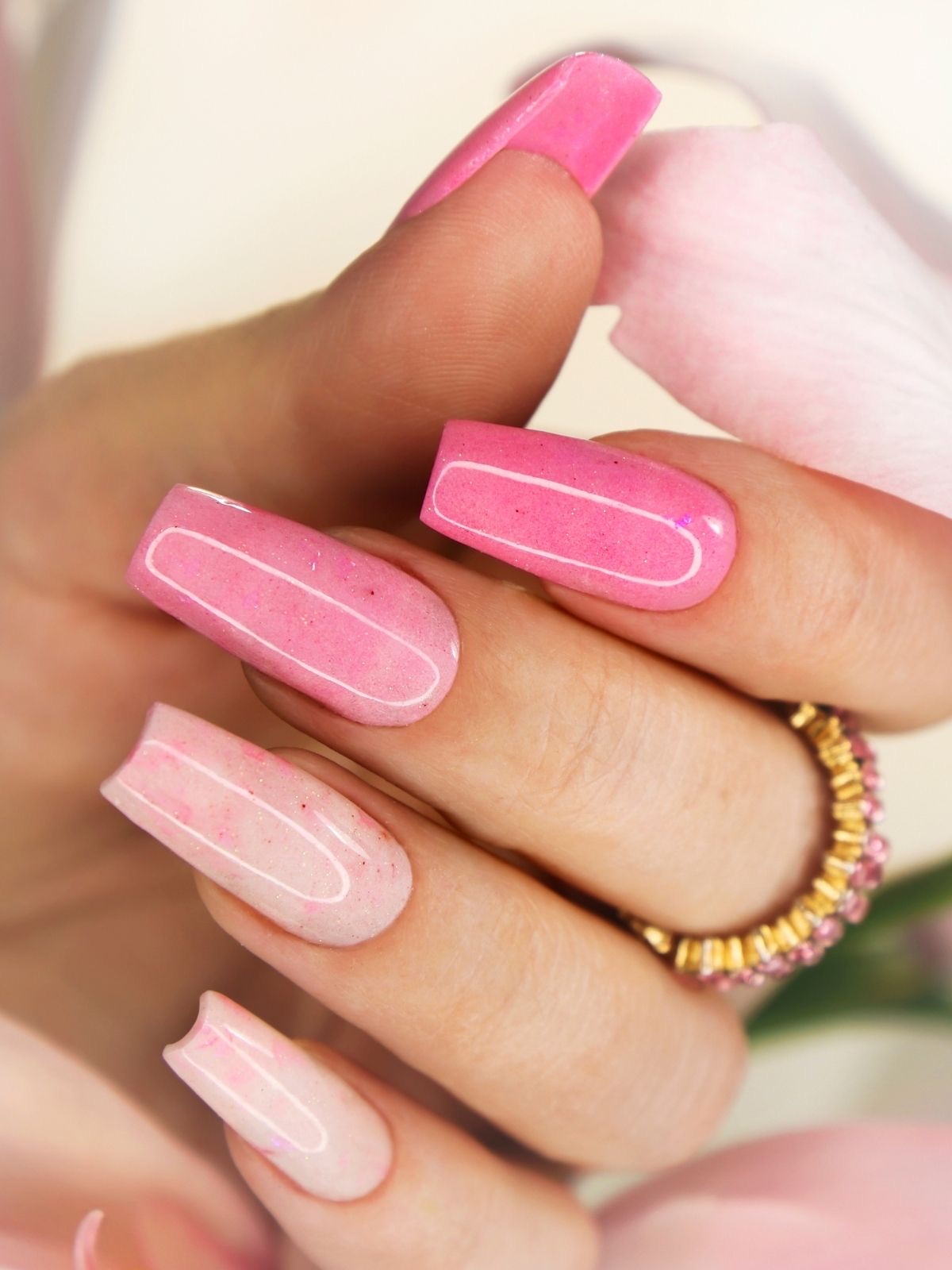 Pink glitter coffin nails